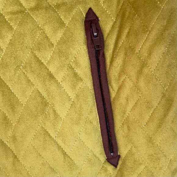 Tasha Polizzi Vest Quilted Microsuede Leopard - Picture 9 of 11